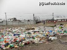 [P10] Strada pentru cativa este si w.c. direct in strada, priviti mai atent la persoana din imagine » foto by laurentiucapac
 - 
<span class="allrVoted glyphicon glyphicon-heart hidden" id="av173758"></span>
<a class="m-l-10 hidden" id="sv173758" onclick="voting_Foto_DelVot(,173758,8128)" role="button">șterge vot <span class="glyphicon glyphicon-remove"></span></a>
<a id="v9173758" class=" c-red"  onclick="voting_Foto_SetVot(173758)" role="button"><span class="glyphicon glyphicon-heart-empty"></span> <b>LIKE</b> = Votează poza</a> <img class="hidden"  id="f173758W9" src="/imagini/loader.gif" border="0" /><span class="AjErrMes hidden" id="e173758ErM"></span>