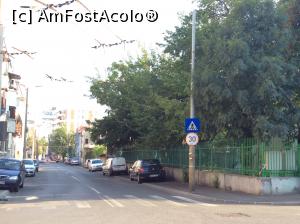 [P06] Tot asa de aici se vede capatul strazii si la fel, unde se vede verde. Asta e, o bucatica de strada mai degraba, dar e Strada mea.  » foto by mishu
 - 
<span class="allrVoted glyphicon glyphicon-heart hidden" id="av778546"></span>
<a class="m-l-10 hidden" id="sv778546" onclick="voting_Foto_DelVot(,778546,8128)" role="button">șterge vot <span class="glyphicon glyphicon-remove"></span></a>
<a id="v9778546" class=" c-red"  onclick="voting_Foto_SetVot(778546)" role="button"><span class="glyphicon glyphicon-heart-empty"></span> <b>LIKE</b> = Votează poza</a> <img class="hidden"  id="f778546W9" src="/imagini/loader.gif" border="0" /><span class="AjErrMes hidden" id="e778546ErM"></span>