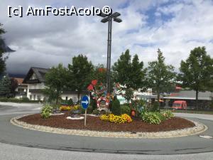 [P02] Kundl te intampina cu drag la intrarea in oras cu urarea 'Willkommen in Kundl' » foto by mishu
 - 
<span class="allrVoted glyphicon glyphicon-heart hidden" id="av924420"></span>
<a class="m-l-10 hidden" id="sv924420" onclick="voting_Foto_DelVot(,924420,8128)" role="button">șterge vot <span class="glyphicon glyphicon-remove"></span></a>
<a id="v9924420" class=" c-red"  onclick="voting_Foto_SetVot(924420)" role="button"><span class="glyphicon glyphicon-heart-empty"></span> <b>LIKE</b> = Votează poza</a> <img class="hidden"  id="f924420W9" src="/imagini/loader.gif" border="0" /><span class="AjErrMes hidden" id="e924420ErM"></span>