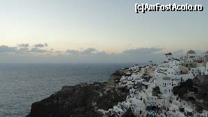 [P18] Oia dupa ce soarele a apus » foto by zuftim
 - 
<span class="allrVoted glyphicon glyphicon-heart hidden" id="av578298"></span>
<a class="m-l-10 hidden" id="sv578298" onclick="voting_Foto_DelVot(,578298,8128)" role="button">șterge vot <span class="glyphicon glyphicon-remove"></span></a>
<a id="v9578298" class=" c-red"  onclick="voting_Foto_SetVot(578298)" role="button"><span class="glyphicon glyphicon-heart-empty"></span> <b>LIKE</b> = Votează poza</a> <img class="hidden"  id="f578298W9" src="/imagini/loader.gif" border="0" /><span class="AjErrMes hidden" id="e578298ErM"></span>