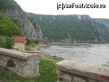 [P11] Pichete de graniceri, azi e liniste, dar, ah ce contrabanda se mai facea cu sarbii, ieri, alaltaieri » foto by dorgo
 - 
<span class="allrVoted glyphicon glyphicon-heart hidden" id="av339498"></span>
<a class="m-l-10 hidden" id="sv339498" onclick="voting_Foto_DelVot(,339498,8128)" role="button">șterge vot <span class="glyphicon glyphicon-remove"></span></a>
<a id="v9339498" class=" c-red"  onclick="voting_Foto_SetVot(339498)" role="button"><span class="glyphicon glyphicon-heart-empty"></span> <b>LIKE</b> = Votează poza</a> <img class="hidden"  id="f339498W9" src="/imagini/loader.gif" border="0" /><span class="AjErrMes hidden" id="e339498ErM"></span>