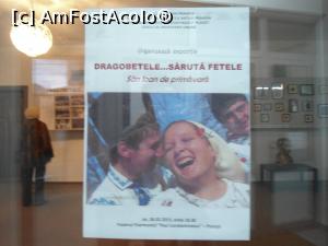 [P02] Afișul expoziției.  » foto by mihaelavoicu
 - 
<span class="allrVoted glyphicon glyphicon-heart hidden" id="av946587"></span>
<a class="m-l-10 hidden" id="sv946587" onclick="voting_Foto_DelVot(,946587,8128)" role="button">șterge vot <span class="glyphicon glyphicon-remove"></span></a>
<a id="v9946587" class=" c-red"  onclick="voting_Foto_SetVot(946587)" role="button"><span class="glyphicon glyphicon-heart-empty"></span> <b>LIKE</b> = Votează poza</a> <img class="hidden"  id="f946587W9" src="/imagini/loader.gif" border="0" /><span class="AjErrMes hidden" id="e946587ErM"></span>