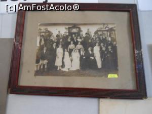 [P07] Nuntă în Moldova, 1912. (Mirele a luptat la Turtucaia, dar a scăpat cu viață)  » foto by mihaelavoicu
 - 
<span class="allrVoted glyphicon glyphicon-heart hidden" id="av946592"></span>
<a class="m-l-10 hidden" id="sv946592" onclick="voting_Foto_DelVot(,946592,8128)" role="button">șterge vot <span class="glyphicon glyphicon-remove"></span></a>
<a id="v9946592" class=" c-red"  onclick="voting_Foto_SetVot(946592)" role="button"><span class="glyphicon glyphicon-heart-empty"></span> <b>LIKE</b> = Votează poza</a> <img class="hidden"  id="f946592W9" src="/imagini/loader.gif" border="0" /><span class="AjErrMes hidden" id="e946592ErM"></span>