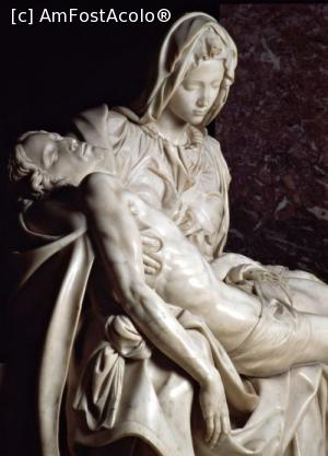 [P19] ”Pieta” de Michelangelo<p> Basilica San Pietro, Roma » foto by mihaelavoicu <span class="label label-default labelC_thin small">NEVOTABILĂ</span>