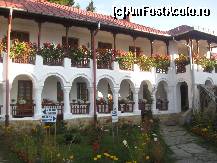 [P13] Florile manastirilor din Bucovina (5) » foto by dorgo
 - 
<span class="allrVoted glyphicon glyphicon-heart hidden" id="av172607"></span>
<a class="m-l-10 hidden" id="sv172607" onclick="voting_Foto_DelVot(,172607,8169)" role="button">șterge vot <span class="glyphicon glyphicon-remove"></span></a>
<a id="v9172607" class=" c-red"  onclick="voting_Foto_SetVot(172607)" role="button"><span class="glyphicon glyphicon-heart-empty"></span> <b>LIKE</b> = Votează poza</a> <img class="hidden"  id="f172607W9" src="/imagini/loader.gif" border="0" /><span class="AjErrMes hidden" id="e172607ErM"></span>