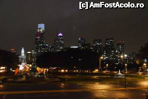 [P14] Philadelphia - sky line by night » foto by makuy*
 - 
<span class="allrVoted glyphicon glyphicon-heart hidden" id="av479173"></span>
<a class="m-l-10 hidden" id="sv479173" onclick="voting_Foto_DelVot(,479173,8193)" role="button">șterge vot <span class="glyphicon glyphicon-remove"></span></a>
<a id="v9479173" class=" c-red"  onclick="voting_Foto_SetVot(479173)" role="button"><span class="glyphicon glyphicon-heart-empty"></span> <b>LIKE</b> = Votează poza</a> <img class="hidden"  id="f479173W9" src="/imagini/loader.gif" border="0" /><span class="AjErrMes hidden" id="e479173ErM"></span>