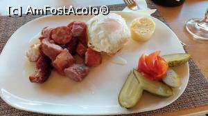 [P13] Pensiunea Ducatul Bucovinei - tochitura » foto by Carmen Ion
 - 
<span class="allrVoted glyphicon glyphicon-heart hidden" id="av1383398"></span>
<a class="m-l-10 hidden" id="sv1383398" onclick="voting_Foto_DelVot(,1383398,8210)" role="button">șterge vot <span class="glyphicon glyphicon-remove"></span></a>
<a id="v91383398" class=" c-red"  onclick="voting_Foto_SetVot(1383398)" role="button"><span class="glyphicon glyphicon-heart-empty"></span> <b>LIKE</b> = Votează poza</a> <img class="hidden"  id="f1383398W9" src="/imagini/loader.gif" border="0" /><span class="AjErrMes hidden" id="e1383398ErM"></span>