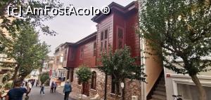 [P14] Case neo-otomane pe Heybeliada. » foto by Aurici
 - 
<span class="allrVoted glyphicon glyphicon-heart hidden" id="av1216328"></span>
<a class="m-l-10 hidden" id="sv1216328" onclick="voting_Foto_DelVot(,1216328,8221)" role="button">șterge vot <span class="glyphicon glyphicon-remove"></span></a>
<a id="v91216328" class=" c-red"  onclick="voting_Foto_SetVot(1216328)" role="button"><span class="glyphicon glyphicon-heart-empty"></span> <b>LIKE</b> = Votează poza</a> <img class="hidden"  id="f1216328W9" src="/imagini/loader.gif" border="0" /><span class="AjErrMes hidden" id="e1216328ErM"></span>