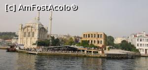 [P08] Zona Moscheei Ortaköy este zona Kumkapi-ului, cartoful imens, plin cu de toate. » foto by Aurici
 - 
<span class="allrVoted glyphicon glyphicon-heart hidden" id="av1216322"></span>
<a class="m-l-10 hidden" id="sv1216322" onclick="voting_Foto_DelVot(,1216322,8221)" role="button">șterge vot <span class="glyphicon glyphicon-remove"></span></a>
<a id="v91216322" class=" c-red"  onclick="voting_Foto_SetVot(1216322)" role="button"><span class="glyphicon glyphicon-heart-empty"></span> <b>LIKE</b> = Votează poza</a> <img class="hidden"  id="f1216322W9" src="/imagini/loader.gif" border="0" /><span class="AjErrMes hidden" id="e1216322ErM"></span>