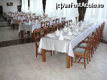 [P15] Aspect din interiorul restaurantului » foto by Claudiu U.
 - 
<span class="allrVoted glyphicon glyphicon-heart hidden" id="av414918"></span>
<a class="m-l-10 hidden" id="sv414918" onclick="voting_Foto_DelVot(,414918,8264)" role="button">șterge vot <span class="glyphicon glyphicon-remove"></span></a>
<a id="v9414918" class=" c-red"  onclick="voting_Foto_SetVot(414918)" role="button"><span class="glyphicon glyphicon-heart-empty"></span> <b>LIKE</b> = Votează poza</a> <img class="hidden"  id="f414918W9" src="/imagini/loader.gif" border="0" /><span class="AjErrMes hidden" id="e414918ErM"></span>