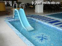 [P18] Piscina pentru copii (în fundal se văd şi câteva din şezlongurile de pe marginea bazinului mare)  » foto by Claudiu U.
 - 
<span class="allrVoted glyphicon glyphicon-heart hidden" id="av414921"></span>
<a class="m-l-10 hidden" id="sv414921" onclick="voting_Foto_DelVot(,414921,8264)" role="button">șterge vot <span class="glyphicon glyphicon-remove"></span></a>
<a id="v9414921" class=" c-red"  onclick="voting_Foto_SetVot(414921)" role="button"><span class="glyphicon glyphicon-heart-empty"></span> <b>LIKE</b> = Votează poza</a> <img class="hidden"  id="f414921W9" src="/imagini/loader.gif" border="0" /><span class="AjErrMes hidden" id="e414921ErM"></span>
