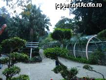[P30] intrarea in gradina botanica » foto by station5*
 - 
<span class="allrVoted glyphicon glyphicon-heart hidden" id="av298600"></span>
<a class="m-l-10 hidden" id="sv298600" onclick="voting_Foto_DelVot(,298600,8285)" role="button">șterge vot <span class="glyphicon glyphicon-remove"></span></a>
<a id="v9298600" class=" c-red"  onclick="voting_Foto_SetVot(298600)" role="button"><span class="glyphicon glyphicon-heart-empty"></span> <b>LIKE</b> = Votează poza</a> <img class="hidden"  id="f298600W9" src="/imagini/loader.gif" border="0" /><span class="AjErrMes hidden" id="e298600ErM"></span>