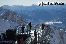 [P13] Valea in care sta cuibarita pensinea Zeferer , vazut de pe platforma situata la 2863 m din masivul Hoher Dachstein » foto by piti
 - 
<span class="allrVoted glyphicon glyphicon-heart hidden" id="av178232"></span>
<a class="m-l-10 hidden" id="sv178232" onclick="voting_Foto_DelVot(,178232,8300)" role="button">șterge vot <span class="glyphicon glyphicon-remove"></span></a>
<a id="v9178232" class=" c-red"  onclick="voting_Foto_SetVot(178232)" role="button"><span class="glyphicon glyphicon-heart-empty"></span> <b>LIKE</b> = Votează poza</a> <img class="hidden"  id="f178232W9" src="/imagini/loader.gif" border="0" /><span class="AjErrMes hidden" id="e178232ErM"></span>