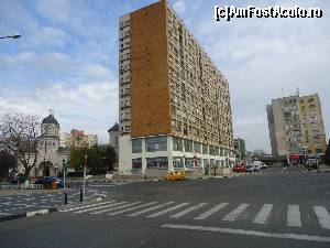 [P17] blocul Romarta - în stânga se vede Catedrala » foto by marocanu21
 - 
<span class="allrVoted glyphicon glyphicon-heart hidden" id="av505527"></span>
<a class="m-l-10 hidden" id="sv505527" onclick="voting_Foto_DelVot(,505527,8317)" role="button">șterge vot <span class="glyphicon glyphicon-remove"></span></a>
<a id="v9505527" class=" c-red"  onclick="voting_Foto_SetVot(505527)" role="button"><span class="glyphicon glyphicon-heart-empty"></span> <b>LIKE</b> = Votează poza</a> <img class="hidden"  id="f505527W9" src="/imagini/loader.gif" border="0" /><span class="AjErrMes hidden" id="e505527ErM"></span>