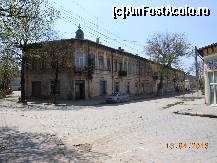 [P31] Giurgiu - Fostul Hotel Meteor, clădire din 1912, în prezent în stare de ruină.  » foto by iulianic
 - 
<span class="allrVoted glyphicon glyphicon-heart hidden" id="av413243"></span>
<a class="m-l-10 hidden" id="sv413243" onclick="voting_Foto_DelVot(,413243,8317)" role="button">șterge vot <span class="glyphicon glyphicon-remove"></span></a>
<a id="v9413243" class=" c-red"  onclick="voting_Foto_SetVot(413243)" role="button"><span class="glyphicon glyphicon-heart-empty"></span> <b>LIKE</b> = Votează poza</a> <img class="hidden"  id="f413243W9" src="/imagini/loader.gif" border="0" /><span class="AjErrMes hidden" id="e413243ErM"></span>