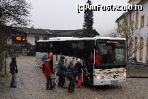 [P02] Skibus-ul spre Stubaier Gletscher » foto by Vdaniel
 - 
<span class="allrVoted glyphicon glyphicon-heart hidden" id="av494438"></span>
<a class="m-l-10 hidden" id="sv494438" onclick="voting_Foto_DelVot(,494438,8323)" role="button">șterge vot <span class="glyphicon glyphicon-remove"></span></a>
<a id="v9494438" class=" c-red"  onclick="voting_Foto_SetVot(494438)" role="button"><span class="glyphicon glyphicon-heart-empty"></span> <b>LIKE</b> = Votează poza</a> <img class="hidden"  id="f494438W9" src="/imagini/loader.gif" border="0" /><span class="AjErrMes hidden" id="e494438ErM"></span>