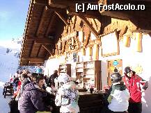 [P11] La Schlick 2000 , o terasa-bar in aer liber, Sennjoch. » foto by TORA INGRID
 - 
<span class="allrVoted glyphicon glyphicon-heart hidden" id="av179160"></span>
<a class="m-l-10 hidden" id="sv179160" onclick="voting_Foto_DelVot(,179160,8323)" role="button">șterge vot <span class="glyphicon glyphicon-remove"></span></a>
<a id="v9179160" class=" c-red"  onclick="voting_Foto_SetVot(179160)" role="button"><span class="glyphicon glyphicon-heart-empty"></span> <b>LIKE</b> = Votează poza</a> <img class="hidden"  id="f179160W9" src="/imagini/loader.gif" border="0" /><span class="AjErrMes hidden" id="e179160ErM"></span>