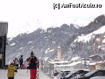 [P08] Intreare la statia Elfer , chiar in spatele Sporthotel. se vede biserica din Neustift si varful Kartnall » foto by TORA INGRID
 - 
<span class="allrVoted glyphicon glyphicon-heart hidden" id="av179157"></span>
<a class="m-l-10 hidden" id="sv179157" onclick="voting_Foto_DelVot(,179157,8323)" role="button">șterge vot <span class="glyphicon glyphicon-remove"></span></a>
<a id="v9179157" class=" c-red"  onclick="voting_Foto_SetVot(179157)" role="button"><span class="glyphicon glyphicon-heart-empty"></span> <b>LIKE</b> = Votează poza</a> <img class="hidden"  id="f179157W9" src="/imagini/loader.gif" border="0" /><span class="AjErrMes hidden" id="e179157ErM"></span>