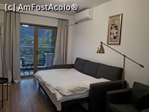 [P08] Vila Marald Sinaia. Canapeaua din living, pregatita pentru somn. » foto by Floria
 - 
<span class="allrVoted glyphicon glyphicon-heart hidden" id="av1281885"></span>
<a class="m-l-10 hidden" id="sv1281885" onclick="voting_Foto_DelVot(,1281885,8342)" role="button">șterge vot <span class="glyphicon glyphicon-remove"></span></a>
<a id="v91281885" class=" c-red"  onclick="voting_Foto_SetVot(1281885)" role="button"><span class="glyphicon glyphicon-heart-empty"></span> <b>LIKE</b> = Votează poza</a> <img class="hidden"  id="f1281885W9" src="/imagini/loader.gif" border="0" /><span class="AjErrMes hidden" id="e1281885ErM"></span>