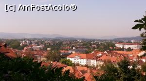 [P23] Orașul văzut de pe colina castelului » foto by Mika
 - 
<span class="allrVoted glyphicon glyphicon-heart hidden" id="av1077603"></span>
<a class="m-l-10 hidden" id="sv1077603" onclick="voting_Foto_DelVot(,1077603,8382)" role="button">șterge vot <span class="glyphicon glyphicon-remove"></span></a>
<a id="v91077603" class=" c-red"  onclick="voting_Foto_SetVot(1077603)" role="button"><span class="glyphicon glyphicon-heart-empty"></span> <b>LIKE</b> = Votează poza</a> <img class="hidden"  id="f1077603W9" src="/imagini/loader.gif" border="0" /><span class="AjErrMes hidden" id="e1077603ErM"></span>