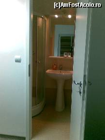 [P06] Vedere cumva si spre cabina de dus. » foto by ramonav23
 - 
<span class="allrVoted glyphicon glyphicon-heart hidden" id="av181797"></span>
<a class="m-l-10 hidden" id="sv181797" onclick="voting_Foto_DelVot(,181797,8418)" role="button">șterge vot <span class="glyphicon glyphicon-remove"></span></a>
<a id="v9181797" class=" c-red"  onclick="voting_Foto_SetVot(181797)" role="button"><span class="glyphicon glyphicon-heart-empty"></span> <b>LIKE</b> = Votează poza</a> <img class="hidden"  id="f181797W9" src="/imagini/loader.gif" border="0" /><span class="AjErrMes hidden" id="e181797ErM"></span>