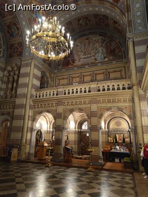 [P71] Cernăuți, Universitatea Națională „Iuri Fedkovici”, Biserica „Sf. Trei Ierarhi”, interior » foto by mprofeanu
 - 
<span class="allrVoted glyphicon glyphicon-heart hidden" id="av1507663"></span>
<a class="m-l-10 hidden" id="sv1507663" onclick="voting_Foto_DelVot(,1507663,8421)" role="button">șterge vot <span class="glyphicon glyphicon-remove"></span></a>
<a id="v91507663" class=" c-red"  onclick="voting_Foto_SetVot(1507663)" role="button"><span class="glyphicon glyphicon-heart-empty"></span> <b>LIKE</b> = Votează poza</a> <img class="hidden"  id="f1507663W9" src="/imagini/loader.gif" border="0" /><span class="AjErrMes hidden" id="e1507663ErM"></span>