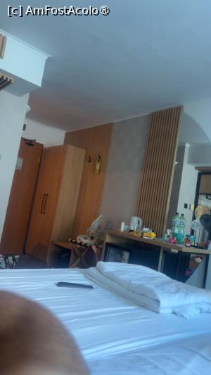 [P01] poza din camera » foto by Razvan97
 - 
<span class="allrVoted glyphicon glyphicon-heart hidden" id="av1496269"></span>
<a class="m-l-10 hidden" id="sv1496269" onclick="voting_Foto_DelVot(,1496269,8448)" role="button">șterge vot <span class="glyphicon glyphicon-remove"></span></a>
<a id="v91496269" class=" c-red"  onclick="voting_Foto_SetVot(1496269)" role="button"><span class="glyphicon glyphicon-heart-empty"></span> <b>LIKE</b> = Votează poza</a> <img class="hidden"  id="f1496269W9" src="/imagini/loader.gif" border="0" /><span class="AjErrMes hidden" id="e1496269ErM"></span>