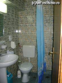 [P04] baia apartamentului » foto by dennise
 - 
<span class="allrVoted glyphicon glyphicon-heart hidden" id="av291338"></span>
<a class="m-l-10 hidden" id="sv291338" onclick="voting_Foto_DelVot(,291338,8449)" role="button">șterge vot <span class="glyphicon glyphicon-remove"></span></a>
<a id="v9291338" class=" c-red"  onclick="voting_Foto_SetVot(291338)" role="button"><span class="glyphicon glyphicon-heart-empty"></span> <b>LIKE</b> = Votează poza</a> <img class="hidden"  id="f291338W9" src="/imagini/loader.gif" border="0" /><span class="AjErrMes hidden" id="e291338ErM"></span>