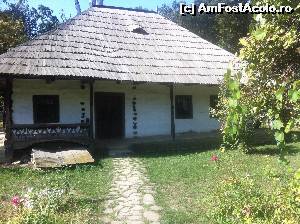 [P06] Casă din zona Năruja, Vrancea » foto by Yersinia Pestis
 - 
<span class="allrVoted glyphicon glyphicon-heart hidden" id="av566586"></span>
<a class="m-l-10 hidden" id="sv566586" onclick="voting_Foto_DelVot(,566586,8488)" role="button">șterge vot <span class="glyphicon glyphicon-remove"></span></a>
<a id="v9566586" class=" c-red"  onclick="voting_Foto_SetVot(566586)" role="button"><span class="glyphicon glyphicon-heart-empty"></span> <b>LIKE</b> = Votează poza</a> <img class="hidden"  id="f566586W9" src="/imagini/loader.gif" border="0" /><span class="AjErrMes hidden" id="e566586ErM"></span>