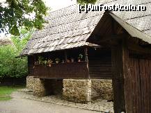 [P41] Bucuresti - Muzeul satului - casa din Tilisca, jud.Sibiu » foto by Diaura*
 - 
<span class="allrVoted glyphicon glyphicon-heart hidden" id="av321805"></span>
<a class="m-l-10 hidden" id="sv321805" onclick="voting_Foto_DelVot(,321805,8488)" role="button">șterge vot <span class="glyphicon glyphicon-remove"></span></a>
<a id="v9321805" class=" c-red"  onclick="voting_Foto_SetVot(321805)" role="button"><span class="glyphicon glyphicon-heart-empty"></span> <b>LIKE</b> = Votează poza</a> <img class="hidden"  id="f321805W9" src="/imagini/loader.gif" border="0" /><span class="AjErrMes hidden" id="e321805ErM"></span>