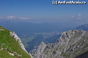 [P02] cu Karwendelbergbahn urcam pina la 2244m » foto by osna
 - 
<span class="allrVoted glyphicon glyphicon-heart hidden" id="av556727"></span>
<a class="m-l-10 hidden" id="sv556727" onclick="voting_Foto_DelVot(,556727,8498)" role="button">șterge vot <span class="glyphicon glyphicon-remove"></span></a>
<a id="v9556727" class=" c-red"  onclick="voting_Foto_SetVot(556727)" role="button"><span class="glyphicon glyphicon-heart-empty"></span> <b>LIKE</b> = Votează poza</a> <img class="hidden"  id="f556727W9" src="/imagini/loader.gif" border="0" /><span class="AjErrMes hidden" id="e556727ErM"></span>