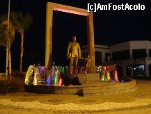 [P19] statuia din centrul orasului » foto by nicoletass
 - 
<span class="allrVoted glyphicon glyphicon-heart hidden" id="av185858"></span>
<a class="m-l-10 hidden" id="sv185858" onclick="voting_Foto_DelVot(,185858,8550)" role="button">șterge vot <span class="glyphicon glyphicon-remove"></span></a>
<a id="v9185858" class=" c-red"  onclick="voting_Foto_SetVot(185858)" role="button"><span class="glyphicon glyphicon-heart-empty"></span> <b>LIKE</b> = Votează poza</a> <img class="hidden"  id="f185858W9" src="/imagini/loader.gif" border="0" /><span class="AjErrMes hidden" id="e185858ErM"></span>