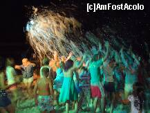 [P19] party cu spuma » foto by yox20
 - 
<span class="allrVoted glyphicon glyphicon-heart hidden" id="av242598"></span>
<a class="m-l-10 hidden" id="sv242598" onclick="voting_Foto_DelVot(,242598,8550)" role="button">șterge vot <span class="glyphicon glyphicon-remove"></span></a>
<a id="v9242598" class=" c-red"  onclick="voting_Foto_SetVot(242598)" role="button"><span class="glyphicon glyphicon-heart-empty"></span> <b>LIKE</b> = Votează poza</a> <img class="hidden"  id="f242598W9" src="/imagini/loader.gif" border="0" /><span class="AjErrMes hidden" id="e242598ErM"></span>