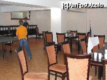 [P21] Sala de conferinta si loc de jucat tenis de masa » foto by dananecula*
 - 
<span class="allrVoted glyphicon glyphicon-heart hidden" id="av185902"></span>
<a class="m-l-10 hidden" id="sv185902" onclick="voting_Foto_DelVot(,185902,8551)" role="button">șterge vot <span class="glyphicon glyphicon-remove"></span></a>
<a id="v9185902" class=" c-red"  onclick="voting_Foto_SetVot(185902)" role="button"><span class="glyphicon glyphicon-heart-empty"></span> <b>LIKE</b> = Votează poza</a> <img class="hidden"  id="f185902W9" src="/imagini/loader.gif" border="0" /><span class="AjErrMes hidden" id="e185902ErM"></span>