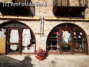 [P74] La pas prin Pano Lefkara » foto by crismis
 - 
<span class="allrVoted glyphicon glyphicon-heart hidden" id="av1228725"></span>
<a class="m-l-10 hidden" id="sv1228725" onclick="voting_Foto_DelVot(,1228725,8662)" role="button">șterge vot <span class="glyphicon glyphicon-remove"></span></a>
<a id="v91228725" class=" c-red"  onclick="voting_Foto_SetVot(1228725)" role="button"><span class="glyphicon glyphicon-heart-empty"></span> <b>LIKE</b> = Votează poza</a> <img class="hidden"  id="f1228725W9" src="/imagini/loader.gif" border="0" /><span class="AjErrMes hidden" id="e1228725ErM"></span>