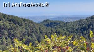 [P18] Munții Troodos văzuți din punctul belvedere, cu lacul sărat Akrotiri în fundal » foto by Carmen Ion
 - 
<span class="allrVoted glyphicon glyphicon-heart hidden" id="av1475043"></span>
<a class="m-l-10 hidden" id="sv1475043" onclick="voting_Foto_DelVot(,1475043,8662)" role="button">șterge vot <span class="glyphicon glyphicon-remove"></span></a>
<a id="v91475043" class=" c-red"  onclick="voting_Foto_SetVot(1475043)" role="button"><span class="glyphicon glyphicon-heart-empty"></span> <b>LIKE</b> = Votează poza</a> <img class="hidden"  id="f1475043W9" src="/imagini/loader.gif" border="0" /><span class="AjErrMes hidden" id="e1475043ErM"></span>