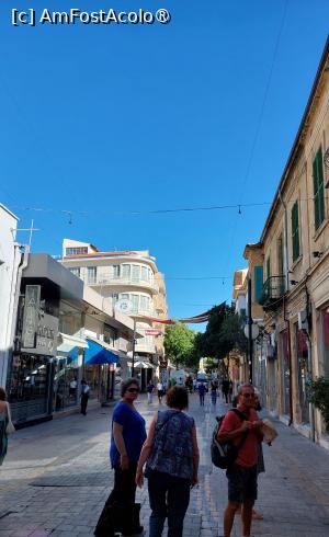 [P14] Strada Ledra » foto by Carmen Ion
 - 
<span class="allrVoted glyphicon glyphicon-heart hidden" id="av1474884"></span>
<a class="m-l-10 hidden" id="sv1474884" onclick="voting_Foto_DelVot(,1474884,8732)" role="button">șterge vot <span class="glyphicon glyphicon-remove"></span></a>
<a id="v91474884" class=" c-red"  onclick="voting_Foto_SetVot(1474884)" role="button"><span class="glyphicon glyphicon-heart-empty"></span> <b>LIKE</b> = Votează poza</a> <img class="hidden"  id="f1474884W9" src="/imagini/loader.gif" border="0" /><span class="AjErrMes hidden" id="e1474884ErM"></span>