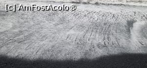 [P32] Reynisfjara » foto by adso
 - 
<span class="allrVoted glyphicon glyphicon-heart hidden" id="av1510212"></span>
<a class="m-l-10 hidden" id="sv1510212" onclick="voting_Foto_DelVot(,1510212,8786)" role="button">șterge vot <span class="glyphicon glyphicon-remove"></span></a>
<a id="v91510212" class=" c-red"  onclick="voting_Foto_SetVot(1510212)" role="button"><span class="glyphicon glyphicon-heart-empty"></span> <b>LIKE</b> = Votează poza</a> <img class="hidden"  id="f1510212W9" src="/imagini/loader.gif" border="0" /><span class="AjErrMes hidden" id="e1510212ErM"></span>