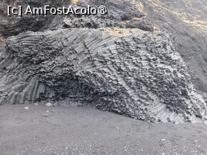 [P42] Reynisfjara » foto by adso
 - 
<span class="allrVoted glyphicon glyphicon-heart hidden" id="av1510222"></span>
<a class="m-l-10 hidden" id="sv1510222" onclick="voting_Foto_DelVot(,1510222,8786)" role="button">șterge vot <span class="glyphicon glyphicon-remove"></span></a>
<a id="v91510222" class=" c-red"  onclick="voting_Foto_SetVot(1510222)" role="button"><span class="glyphicon glyphicon-heart-empty"></span> <b>LIKE</b> = Votează poza</a> <img class="hidden"  id="f1510222W9" src="/imagini/loader.gif" border="0" /><span class="AjErrMes hidden" id="e1510222ErM"></span>