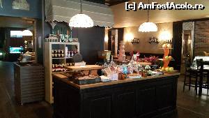[P07] Imagine din interiorul restaurantului - observăm locul unde se prepară diverse dulciuri.  » foto by Floryn81
 - 
<span class="allrVoted glyphicon glyphicon-heart hidden" id="av634924"></span>
<a class="m-l-10 hidden" id="sv634924" onclick="voting_Foto_DelVot(,634924,8790)" role="button">șterge vot <span class="glyphicon glyphicon-remove"></span></a>
<a id="v9634924" class=" c-red"  onclick="voting_Foto_SetVot(634924)" role="button"><span class="glyphicon glyphicon-heart-empty"></span> <b>LIKE</b> = Votează poza</a> <img class="hidden"  id="f634924W9" src="/imagini/loader.gif" border="0" /><span class="AjErrMes hidden" id="e634924ErM"></span>