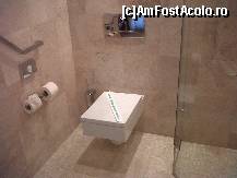 [P03] Toaleta si dusul, toate extrem de curate » foto by criva
 - 
<span class="allrVoted glyphicon glyphicon-heart hidden" id="av197125"></span>
<a class="m-l-10 hidden" id="sv197125" onclick="voting_Foto_DelVot(,197125,8835)" role="button">șterge vot <span class="glyphicon glyphicon-remove"></span></a>
<a id="v9197125" class=" c-red"  onclick="voting_Foto_SetVot(197125)" role="button"><span class="glyphicon glyphicon-heart-empty"></span> <b>LIKE</b> = Votează poza</a> <img class="hidden"  id="f197125W9" src="/imagini/loader.gif" border="0" /><span class="AjErrMes hidden" id="e197125ErM"></span>