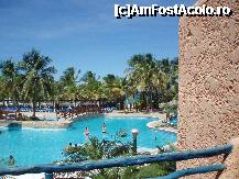 [P04] O parte din piscina imensa. Vedere din balcon » foto by Danaeb
 - 
<span class="allrVoted glyphicon glyphicon-heart hidden" id="av227969"></span>
<a class="m-l-10 hidden" id="sv227969" onclick="voting_Foto_DelVot(,227969,8898)" role="button">șterge vot <span class="glyphicon glyphicon-remove"></span></a>
<a id="v9227969" class=" c-red"  onclick="voting_Foto_SetVot(227969)" role="button"><span class="glyphicon glyphicon-heart-empty"></span> <b>LIKE</b> = Votează poza</a> <img class="hidden"  id="f227969W9" src="/imagini/loader.gif" border="0" /><span class="AjErrMes hidden" id="e227969ErM"></span>