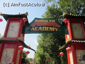 [P06] Intrarea în Academie...  » foto by ariciu*
 - 
<span class="allrVoted glyphicon glyphicon-heart hidden" id="av825315"></span>
<a class="m-l-10 hidden" id="sv825315" onclick="voting_Foto_DelVot(,825315,8903)" role="button">șterge vot <span class="glyphicon glyphicon-remove"></span></a>
<a id="v9825315" class=" c-red"  onclick="voting_Foto_SetVot(825315)" role="button"><span class="glyphicon glyphicon-heart-empty"></span> <b>LIKE</b> = Votează poza</a> <img class="hidden"  id="f825315W9" src="/imagini/loader.gif" border="0" /><span class="AjErrMes hidden" id="e825315ErM"></span>