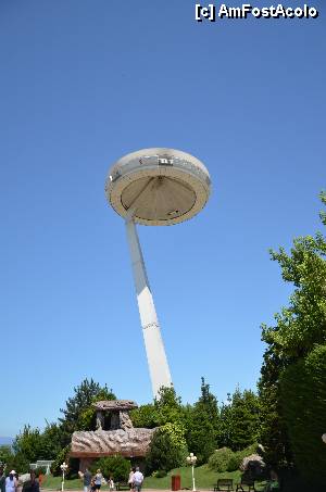 [P14] Gardaland, Flying Island » foto by unq
 - 
<span class="allrVoted glyphicon glyphicon-heart hidden" id="av470793"></span>
<a class="m-l-10 hidden" id="sv470793" onclick="voting_Foto_DelVot(,470793,8903)" role="button">șterge vot <span class="glyphicon glyphicon-remove"></span></a>
<a id="v9470793" class=" c-red"  onclick="voting_Foto_SetVot(470793)" role="button"><span class="glyphicon glyphicon-heart-empty"></span> <b>LIKE</b> = Votează poza</a> <img class="hidden"  id="f470793W9" src="/imagini/loader.gif" border="0" /><span class="AjErrMes hidden" id="e470793ErM"></span>