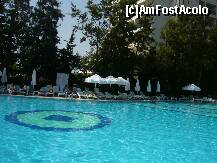 [P30] Holiday Park Resort - piscina exterioara, in fundal hotelul Delta » foto by magdalena
 - 
<span class="allrVoted glyphicon glyphicon-heart hidden" id="av200325"></span>
<a class="m-l-10 hidden" id="sv200325" onclick="voting_Foto_DelVot(,200325,8918)" role="button">șterge vot <span class="glyphicon glyphicon-remove"></span></a>
<a id="v9200325" class=" c-red"  onclick="voting_Foto_SetVot(200325)" role="button"><span class="glyphicon glyphicon-heart-empty"></span> <b>LIKE</b> = Votează poza</a> <img class="hidden"  id="f200325W9" src="/imagini/loader.gif" border="0" /><span class="AjErrMes hidden" id="e200325ErM"></span>
