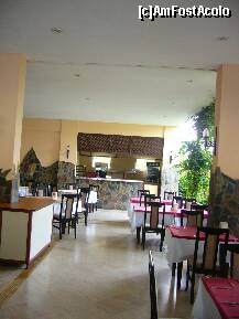 [P38] Holiday Park Resort - barul de la restaurant » foto by magdalena
 - 
<span class="allrVoted glyphicon glyphicon-heart hidden" id="av200333"></span>
<a class="m-l-10 hidden" id="sv200333" onclick="voting_Foto_DelVot(,200333,8918)" role="button">șterge vot <span class="glyphicon glyphicon-remove"></span></a>
<a id="v9200333" class=" c-red"  onclick="voting_Foto_SetVot(200333)" role="button"><span class="glyphicon glyphicon-heart-empty"></span> <b>LIKE</b> = Votează poza</a> <img class="hidden"  id="f200333W9" src="/imagini/loader.gif" border="0" /><span class="AjErrMes hidden" id="e200333ErM"></span>