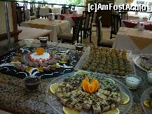 [P43] Holiday Park Resort - in restaurant, cateva mostre... » foto by magdalena
 - 
<span class="allrVoted glyphicon glyphicon-heart hidden" id="av200338"></span>
<a class="m-l-10 hidden" id="sv200338" onclick="voting_Foto_DelVot(,200338,8918)" role="button">șterge vot <span class="glyphicon glyphicon-remove"></span></a>
<a id="v9200338" class=" c-red"  onclick="voting_Foto_SetVot(200338)" role="button"><span class="glyphicon glyphicon-heart-empty"></span> <b>LIKE</b> = Votează poza</a> <img class="hidden"  id="f200338W9" src="/imagini/loader.gif" border="0" /><span class="AjErrMes hidden" id="e200338ErM"></span>