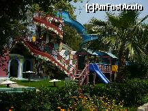 [P09] Holiday Park Resort , locul de joaca pentru copii » foto by magdalena
 - 
<span class="allrVoted glyphicon glyphicon-heart hidden" id="av200304"></span>
<a class="m-l-10 hidden" id="sv200304" onclick="voting_Foto_DelVot(,200304,8918)" role="button">șterge vot <span class="glyphicon glyphicon-remove"></span></a>
<a id="v9200304" class=" c-red"  onclick="voting_Foto_SetVot(200304)" role="button"><span class="glyphicon glyphicon-heart-empty"></span> <b>LIKE</b> = Votează poza</a> <img class="hidden"  id="f200304W9" src="/imagini/loader.gif" border="0" /><span class="AjErrMes hidden" id="e200304ErM"></span>