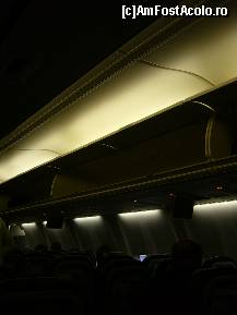[P14] Cu avionul spre Antalya - spatiul de depozitare al bagajelor de mana in avion, deasupra scaunelor » foto by magdalena
 - 
<span class="allrVoted glyphicon glyphicon-heart hidden" id="av200676"></span>
<a class="m-l-10 hidden" id="sv200676" onclick="voting_Foto_DelVot(,200676,8928)" role="button">șterge vot <span class="glyphicon glyphicon-remove"></span></a>
<a id="v9200676" class=" c-red"  onclick="voting_Foto_SetVot(200676)" role="button"><span class="glyphicon glyphicon-heart-empty"></span> <b>LIKE</b> = Votează poza</a> <img class="hidden"  id="f200676W9" src="/imagini/loader.gif" border="0" /><span class="AjErrMes hidden" id="e200676ErM"></span>