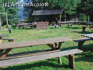 [P35] Parintii au la dispozitie si banci si mese unde pot citi, dezlega integrame, pot juca sah, sau alte jocuri de societate. » foto by liviu49
 - 
<span class="allrVoted glyphicon glyphicon-heart hidden" id="av1304525"></span>
<a class="m-l-10 hidden" id="sv1304525" onclick="voting_Foto_DelVot(,1304525,8968)" role="button">șterge vot <span class="glyphicon glyphicon-remove"></span></a>
<a id="v91304525" class=" c-red"  onclick="voting_Foto_SetVot(1304525)" role="button"><span class="glyphicon glyphicon-heart-empty"></span> <b>LIKE</b> = Votează poza</a> <img class="hidden"  id="f1304525W9" src="/imagini/loader.gif" border="0" /><span class="AjErrMes hidden" id="e1304525ErM"></span>